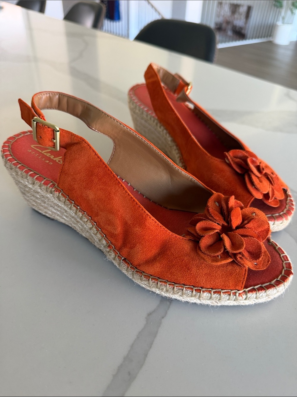 Clarks Artisan Suede Petrina Bianca Slingback Espadrille Wedges. Wmn’s 8 NWOT